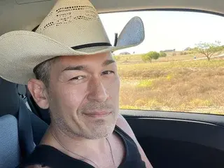 Streamate Nude Webcam of CountryJoe