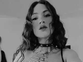 Streamate Watch Live Sex Cams of ManuEvans