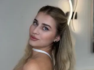 Streamate Best live sex cam show of AlisAnne
