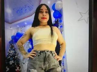 Streamate Free Porn Cam of girllatinhotter