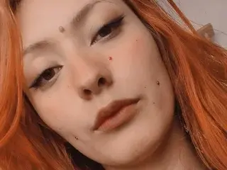 Streamate Free Live Porn of DulceXmile