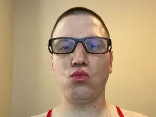 Streamate Sex Chat of SubmissiveWhore