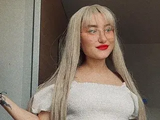 Streamate Free Live Porn of SANDIYEx