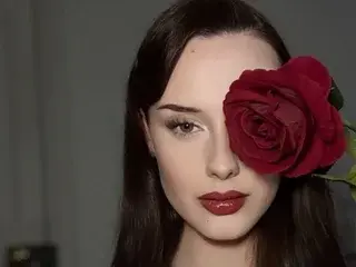 Streamate Free Live Porn of LadyHennieFaye