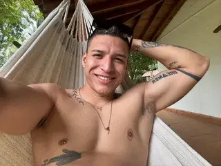 Streamate Private Sex Chat of simonelucas