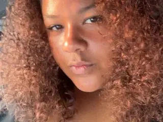 Streamate Live Porn of CurvySiennaxx