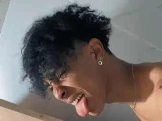 Streamate Free Live Porn of Maylo_099