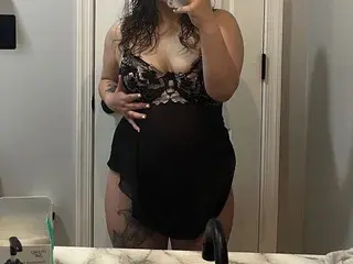 Streamate Free Live Porn of Loverrgirrl33
