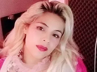 Streamate Sex Cam of Rosadita22