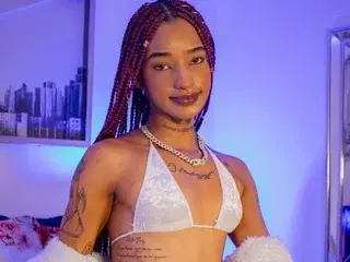 Streamate Free Porn Cam of emmajoness67