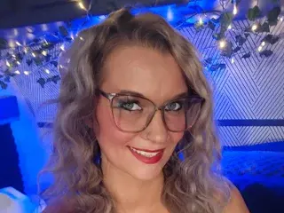 Streamate Sex Cam of NinaNicoleRoyale