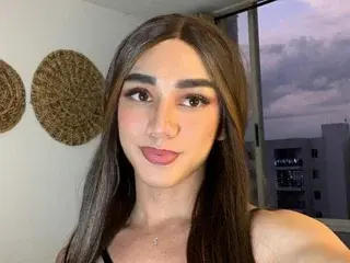 Streamate Live Sex Cam of chloeyvera