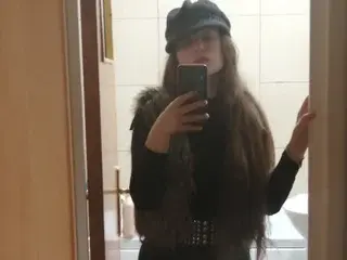 Streamate Live Sex Cam of SARA32