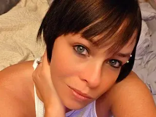 Streamate Live Porn of thesexymilf22