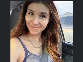 Streamate Best live sex cam show of HannahCloe