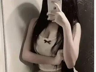 Streamate Sex Cam of AdelaideMe