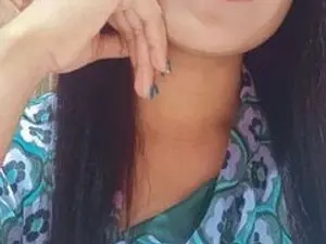 Streamate Free Porn Cam of hottyriyaa