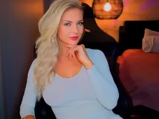 Streamate Free Porn Cam of MsLindsayDevis