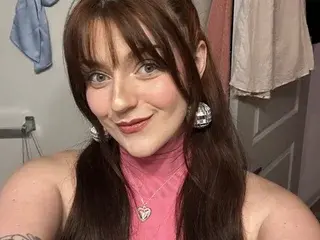 Streamate Private Sex Chat of DitzyLilDaisy