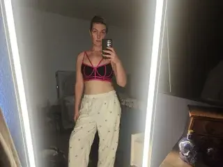 Streamate Sex Chat of Theejillest
