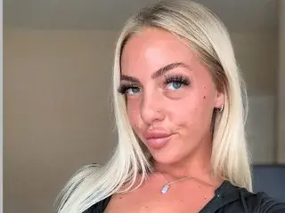 Streamate Sex Cam of IvySoVine