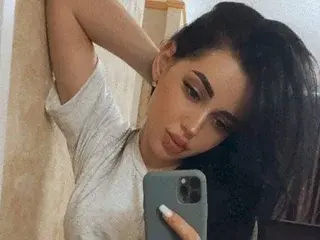 Streamate Adult Webcam of CrazyMilankaa