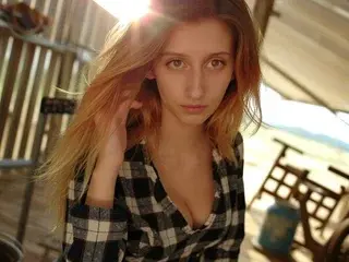 Streamate Free Live Porn of LUNA_GLAM055