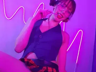 Streamate Nude Webcam of GabyPettiteXx