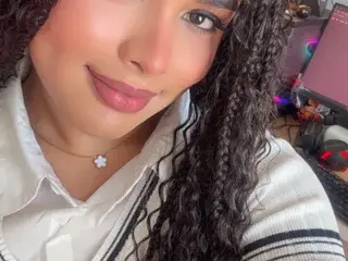 Streamate Adult Webcams of nairobbits