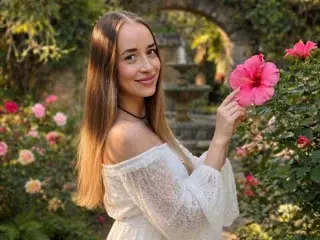 Streamate Free Live Porn of HelenHis
