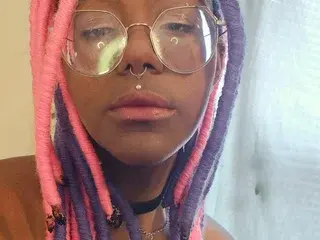 Streamate Watch Live Sex Cams of Cinnabunbunnz