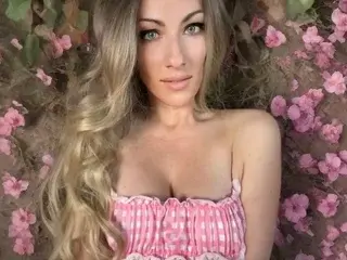 Streamate Watch Live Sex Cams of VictoriaLotus