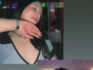 Streamate Adult Video Chat of NatashaCoopeer