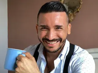 Streamate Best live sex cam show of ReikoSmith