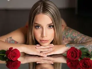 Streamate Live Sex Cam of AlessaMills