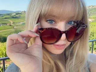 Streamate Free Porn Cam of The_Blondiee