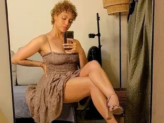 Streamate Nude Webcam of MartinaBrwn