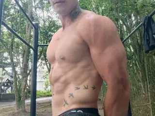 Streamate Best live sex cam show of AndresClarck18