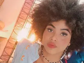 Streamate Live Sex Cam of Zaira_sofiaa