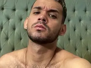 Streamate Adult Video Chat of EthanGrey_tl