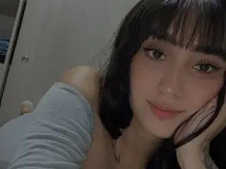 Streamate Free Porn Cam of RoseHoldenn