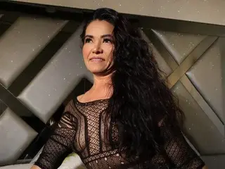 Streamate Adult Webcam of MatureePure