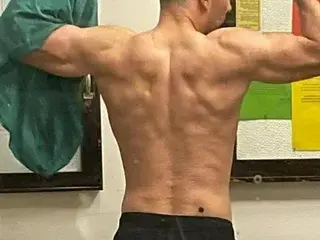 Streamate Nude Webcam of Leo1623