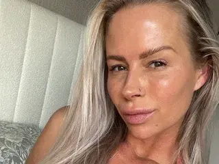 Streamate Private Sex Chat of Brookelea