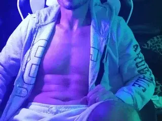 Streamate Free Porn Cam of Funwithbrad111