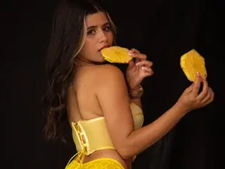 Streamate Private Sex Chat of SheyylaSpooner