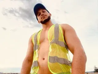 Streamate Watch Live Sex Cams of MarcusMilar