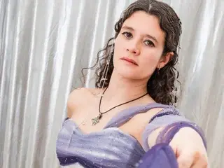 Streamate Live Sex Cam of SereneLorens