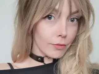Streamate Nude Webcam of Heriath23