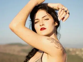 Streamate Adult Webcams of SierraSimone